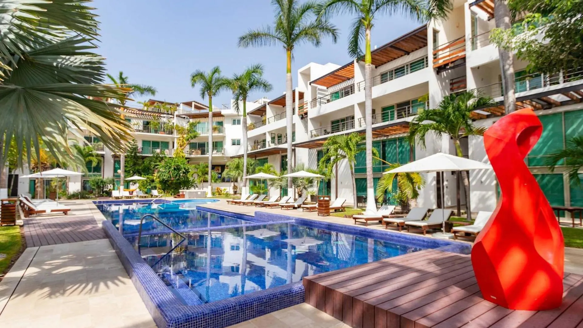 Modern 2 Bedroom Condo Colorful And Creative - At Via 38 Condos A13 Playa del Carmen 0*,  Mexiko