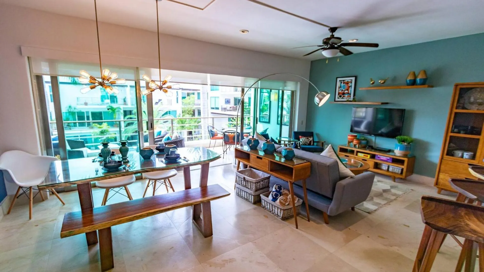 Modern 2 Bedroom Condo Colorful And Creative - At Via 38 Condos A13 Playa del Carmen 0*,  Mexiko